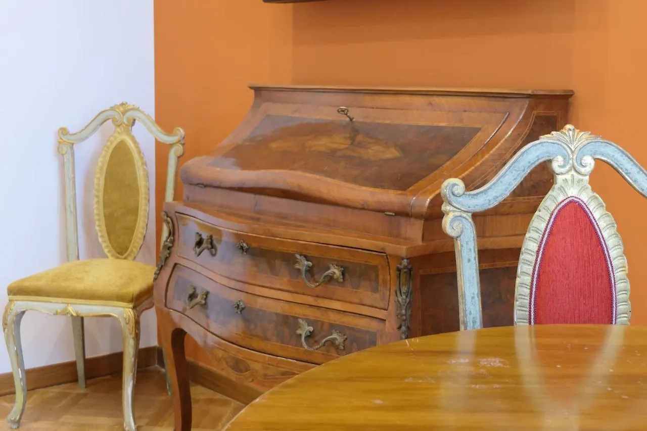 Spaccanapoli B&B City Soul 3*, Naples